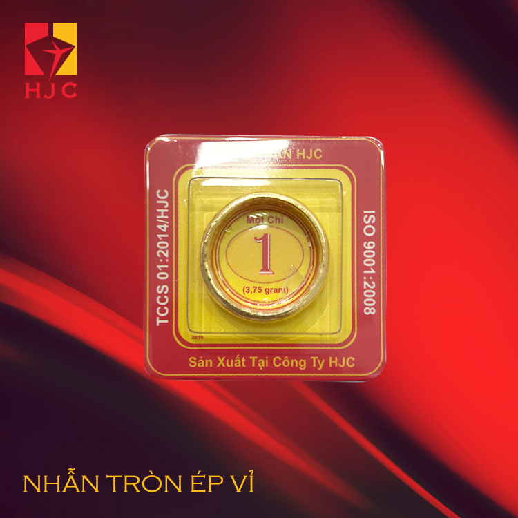 Cầm trực tiếp vàng nhẫn tròn trơn 9999 không ép vỉ #vang #nhanvang #99... |  TikTok