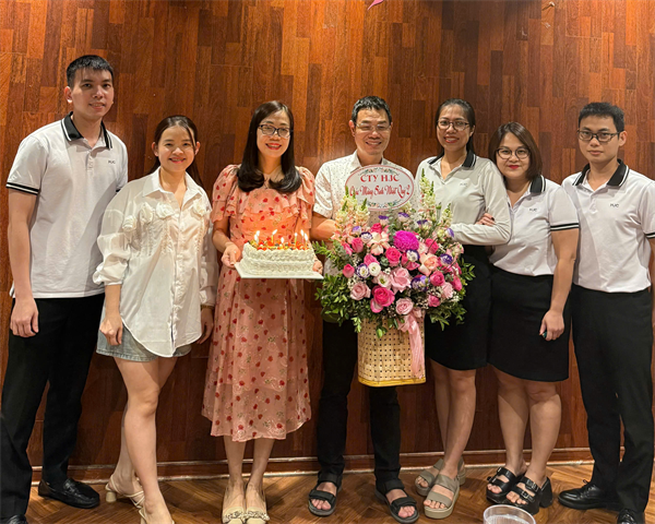 HJC tổ chức sinh nhật cho các CBNV sinh nhật trong quý II/2025