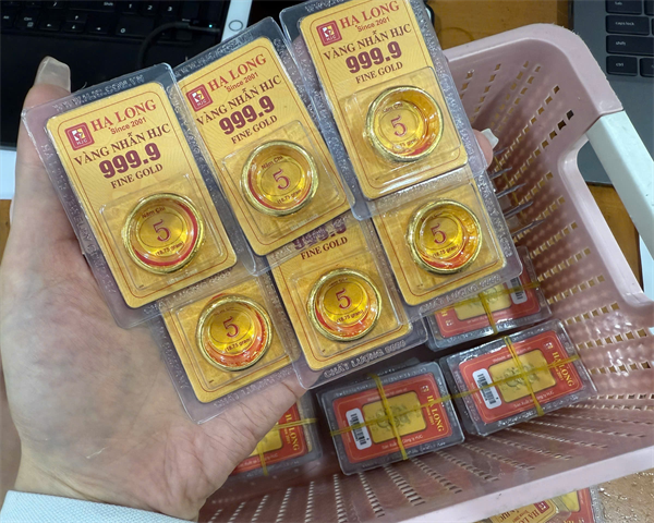 Giá vàng hôm nay 14/08/2025: Vàng trong nước và thế giới đồng loạt tăng giá